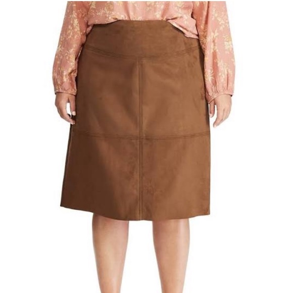 Soft Vegan Suede Zip Skirt by CHAPS Plus Sz 20 NEW - Picture 4 of 10